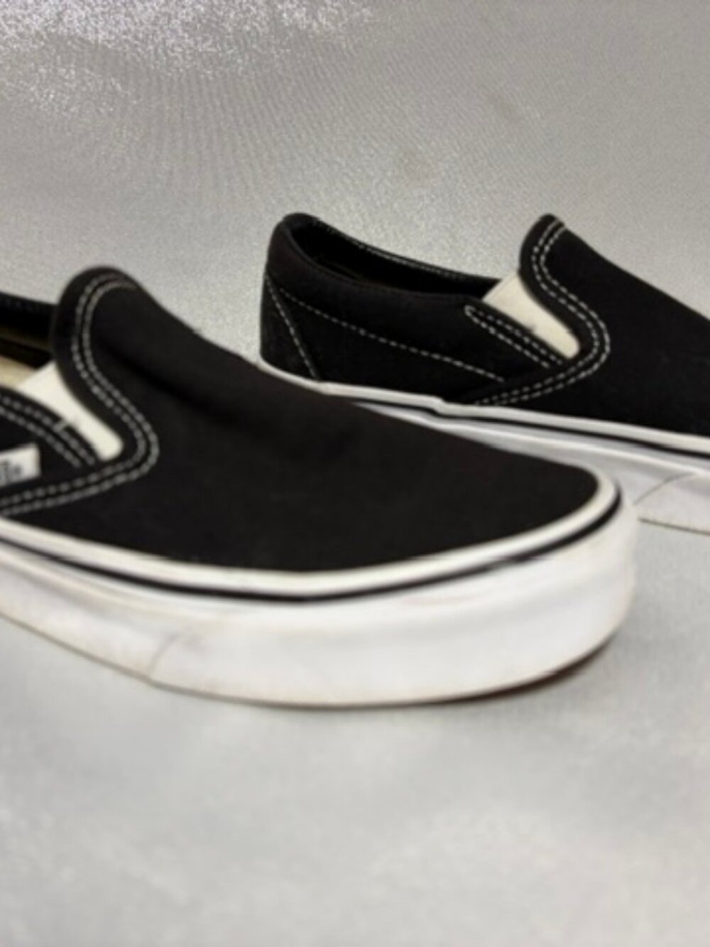 VANS CLASSIC SLIP ON SHOES BLACK/WHITE CANVAS UNISEX SIZE M 4.0 / W-5.5